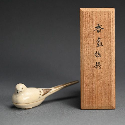 Miyagawa (Makuzu) Kozan Kogo Incense Case, Wagtail