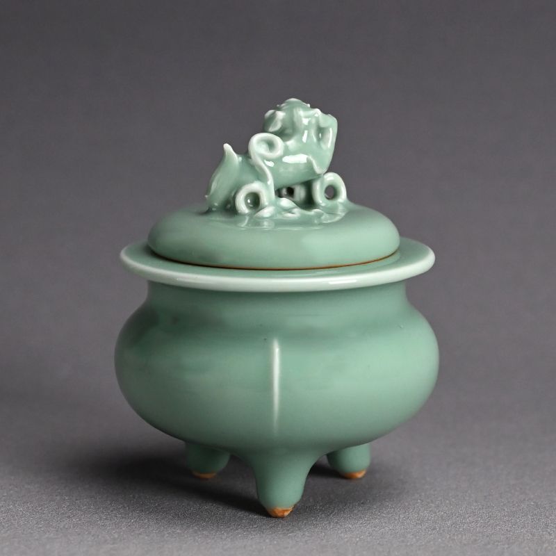 The Kura - Japanese Art Treasures online catalog - Antiques