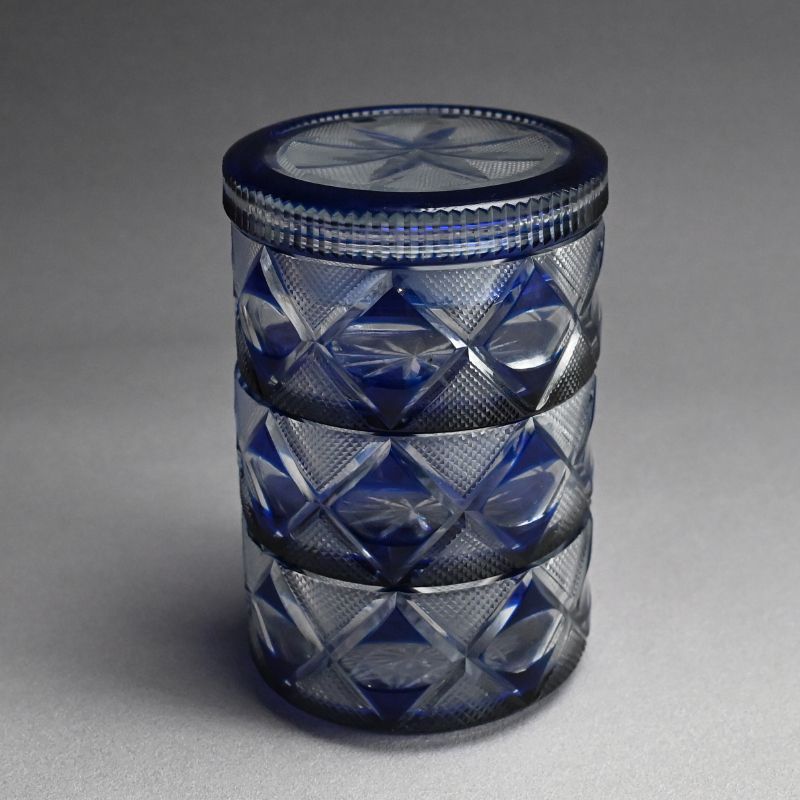 The Kura - Japanese Art Treasures online catalog