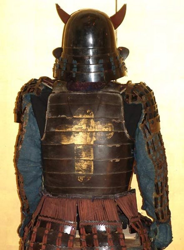 17th century Japanese SAMURAI ARMOR w/ CROSS