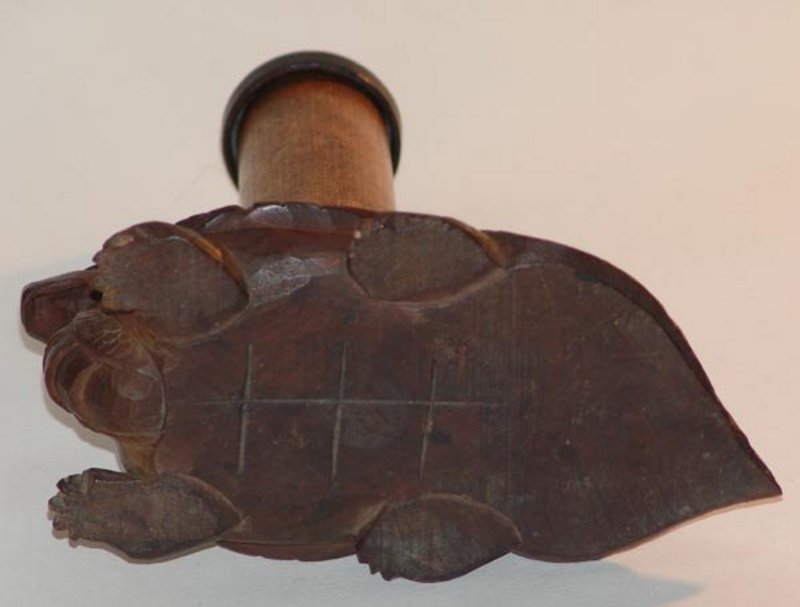 Japanese MINGEI TURTLE CARVING, PIPE TAP