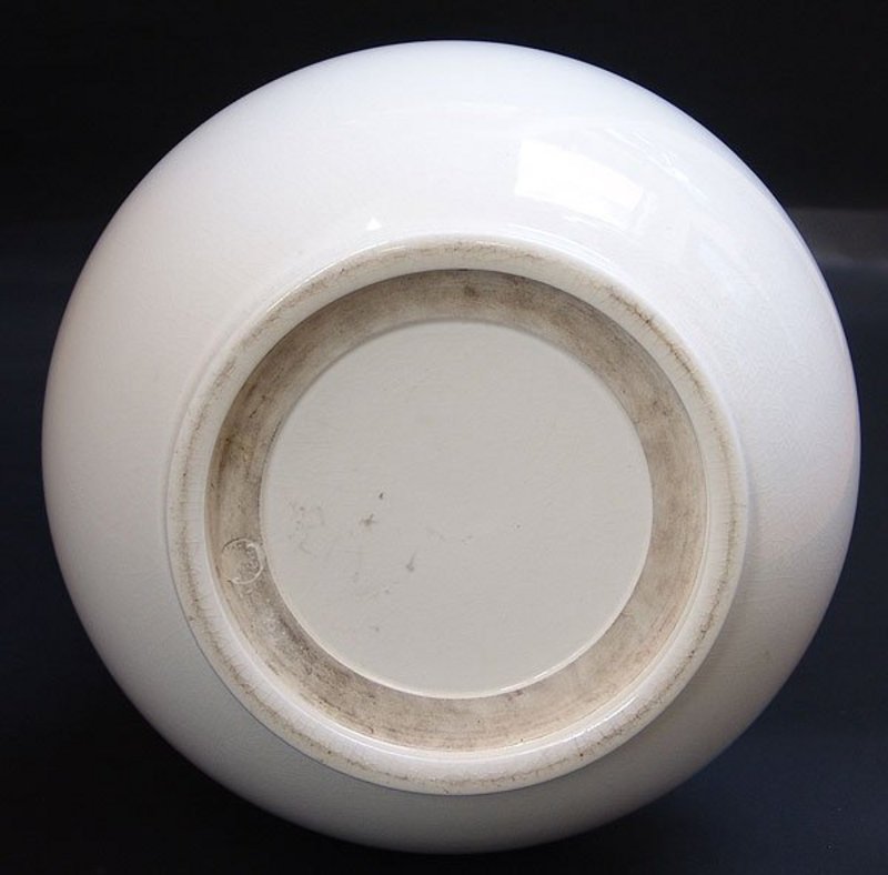 Important Japanese Pottery Vase by Ito Tozan