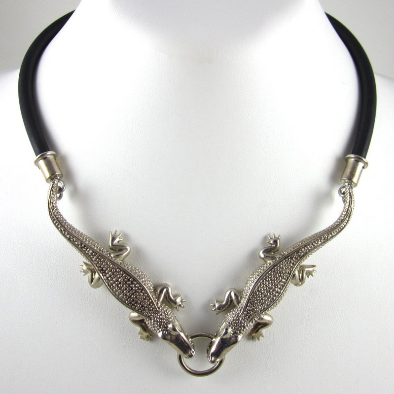 alligator necklace