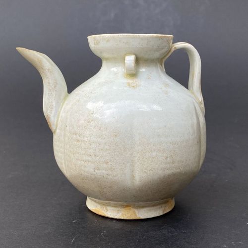 A Chinese Song Dynasty Qingbai Glazed Lobbed Ewer with Lug Handles.