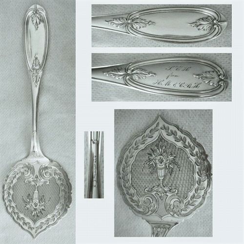 Farrington & Hunnewell 'Olive' 'Urn of Flowers' Coin Hotcake Lifter