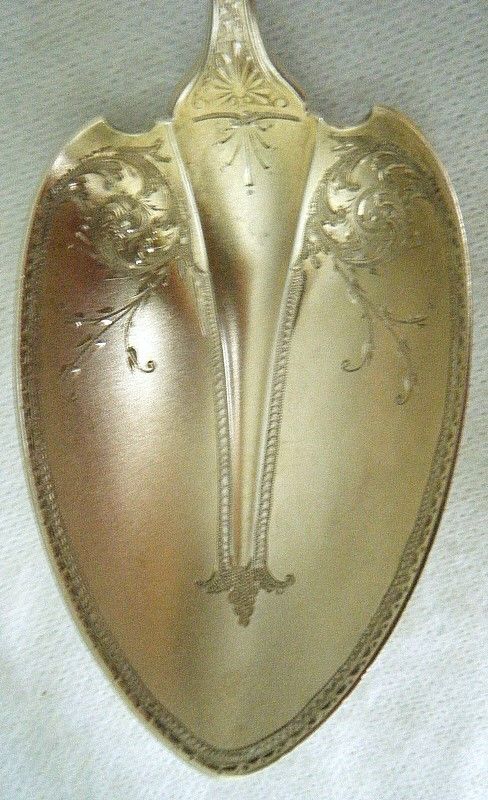 Gorham 'Raphael' Large Sterling Silver Berry or Other Serving Spoon