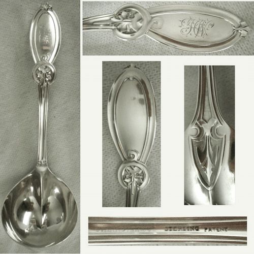 Wendt 'Union' Sterling Silver Large Gravy Ladle with Helmet Bowl