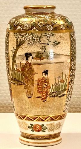 Japanese Satsuma earthenware vase