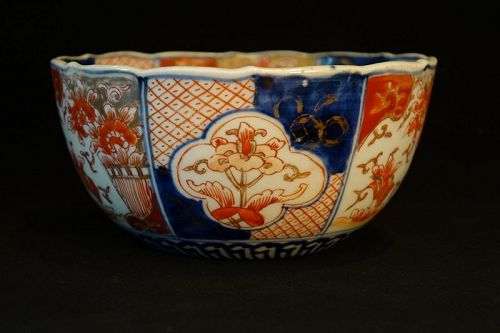 Imari Bowl with Colourful Flower Design Meiji Period (1868-1912)