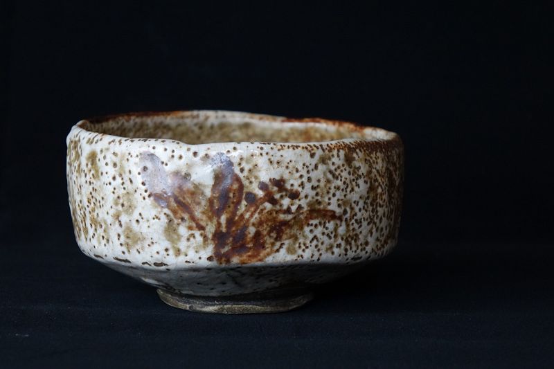 Antique Japanese Shino Ware Chawan Teabowl for Tea Ceremony