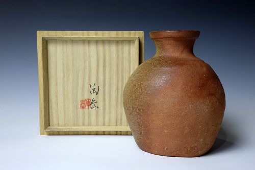 Mori Togaku (b. 1937) Bizen Flask-Vase (Kabura)