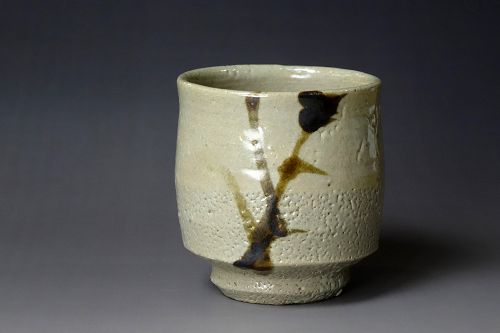 Hamada Shoji (1884–1978) Broken Straw Brush Motif Yunomi