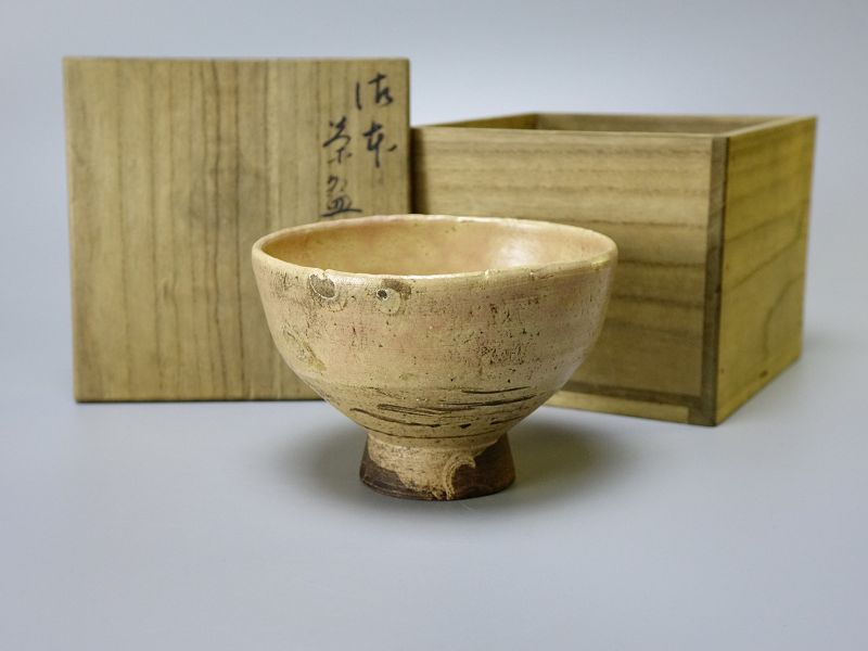 Mid-Joseon (17c) Gohon Chawan for tea ceremony made in Busan, Korea