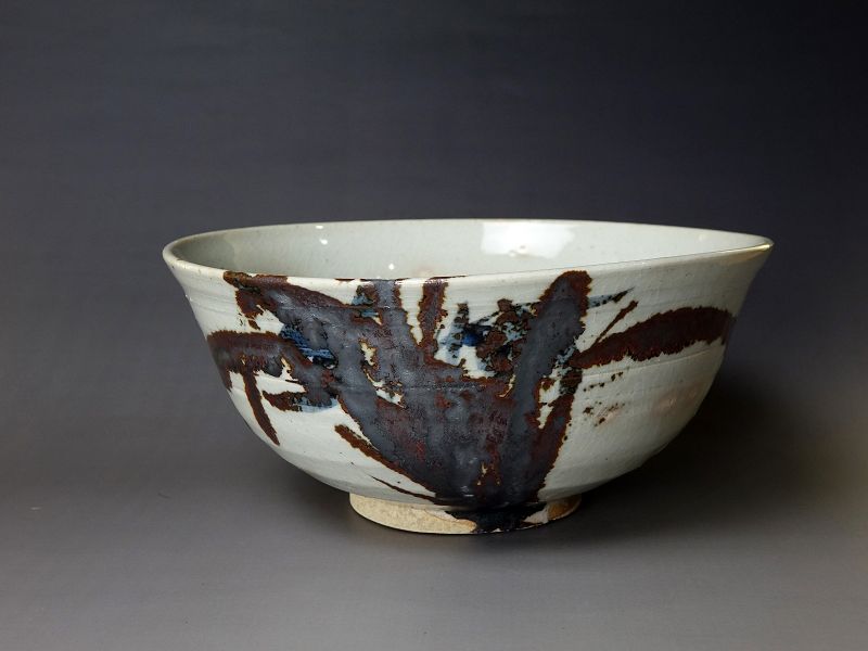 Kiyomizu Rokubei IV (1848-1920) Large Ninsei Style Iron Painted Bowl