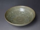 13-14cc Goryeo Stoneware Bowl with White and Black Inlaid Decoration