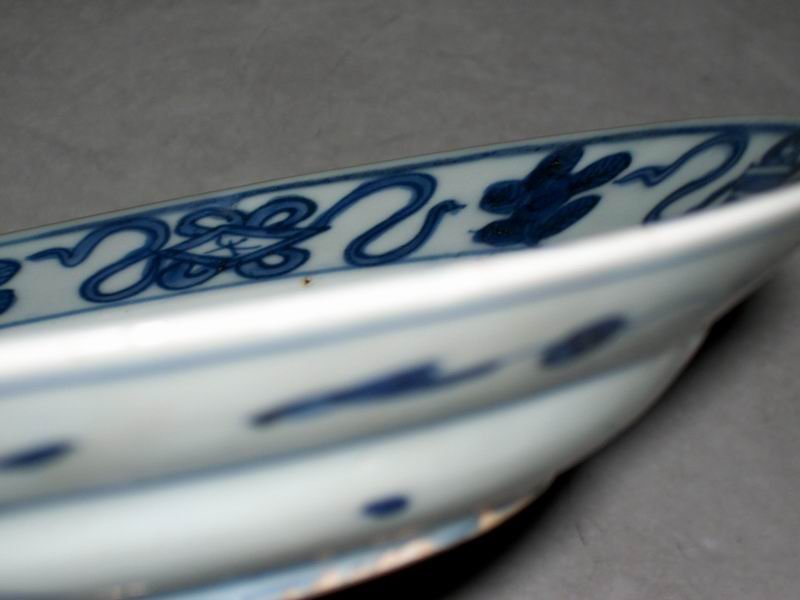 Chinese B/W Platter Ming Dynasty