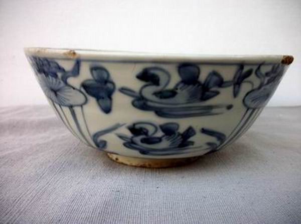 Chinese B/W Bowl Ming Dynasty