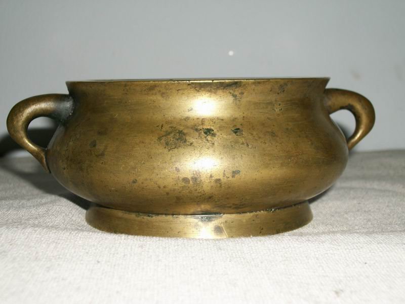 CHINESE BRONZE CENSER