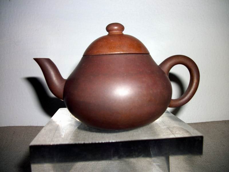 CHINESE YIXING TEAPOT