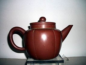 CHINESE YIXING TEAPOT