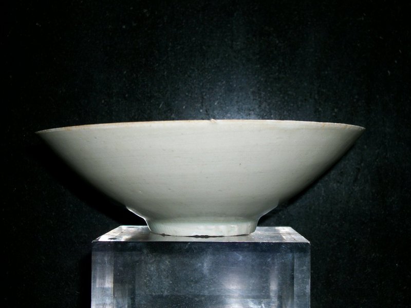 CHINESE QINGBAI BOWL, 10TH-12TH CENTURY