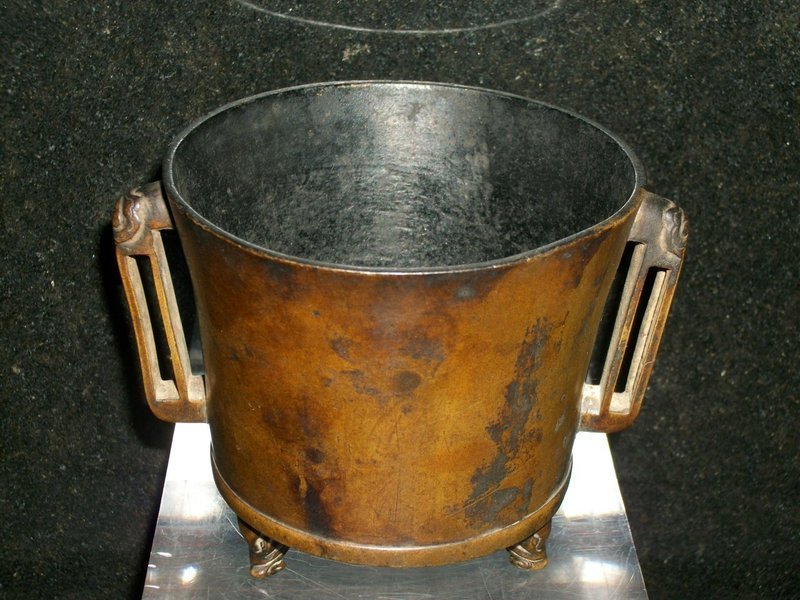 CHINESE BRONZE CENSER