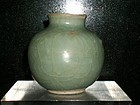 SONG/YUAN LONGQUAN CELADON JARLET