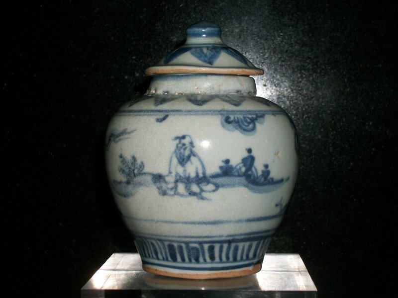 CHINESE MING JAR