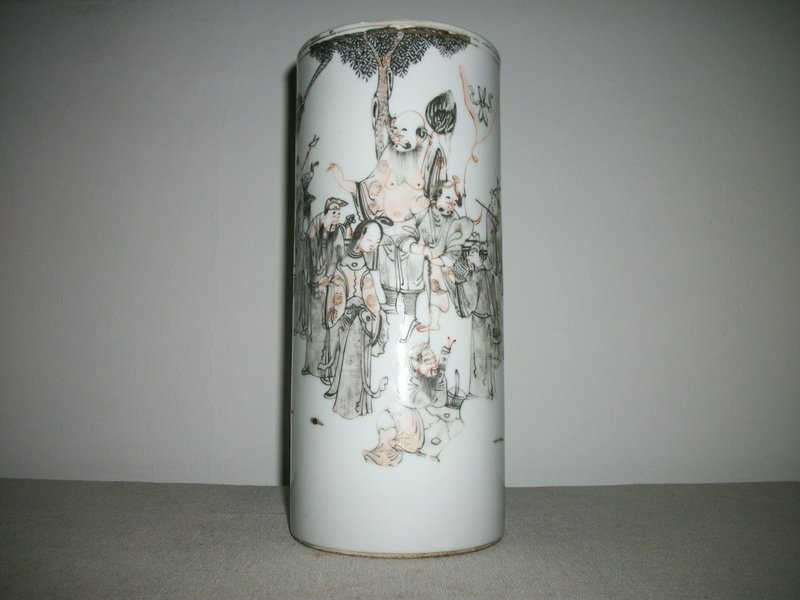 CHINESE HAT STAND VASE