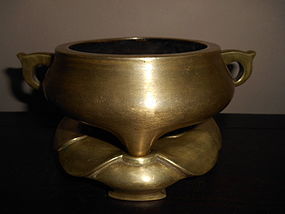 CHINESE BRONZE CENSER