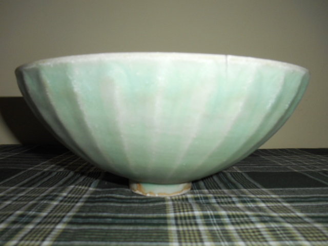 SONG/YUAN LONGQUAN CELADON  BOWL