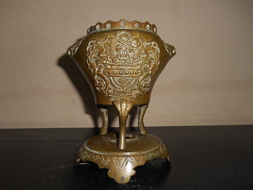 CHINESE BRONZE CENSER