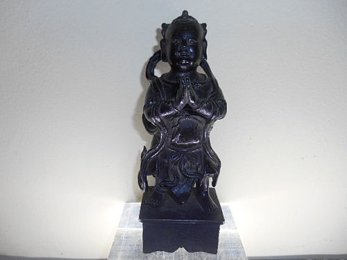 CHINESE BRONZE STATUE