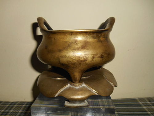 CHINESE BRONZE CENSER