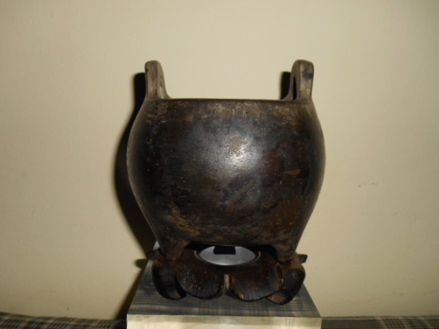 CHINESE BRONZE CENSER