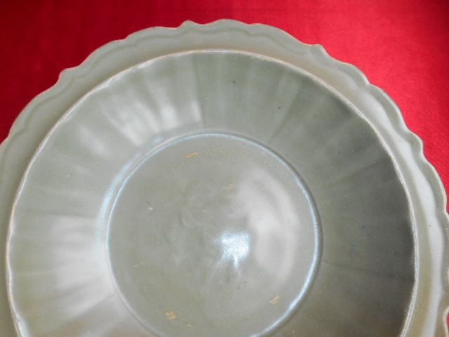 YUAN/MING LONGQUAN CELADON PLATE