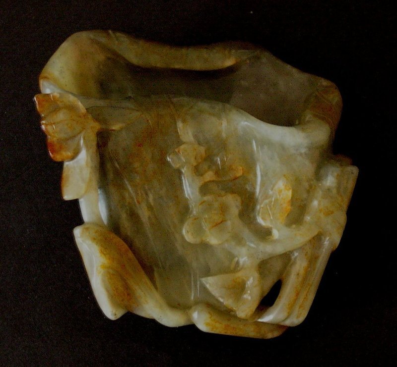 Chinese jade carving of a lotus pod 17/18 C.