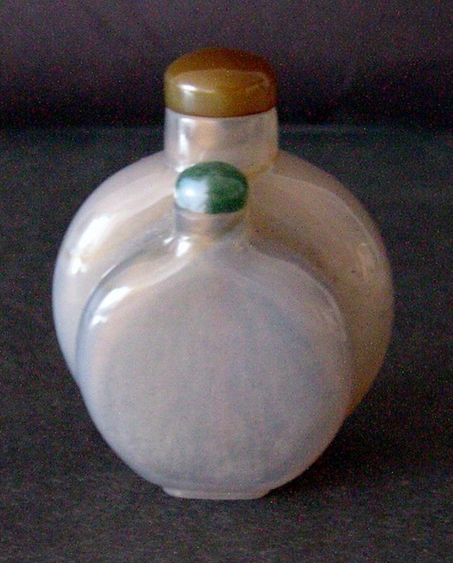 Chinese agate conjoined snuff bottles