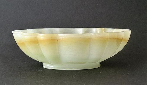 Chinese jade bowl in Mughal style