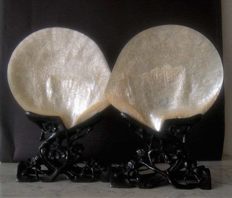 Chinese pair of Canton mother of pearl carvings