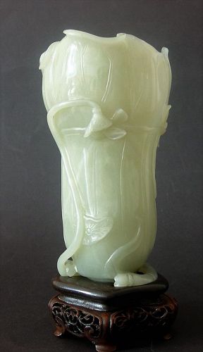 Chinese jade vase lotus shaped