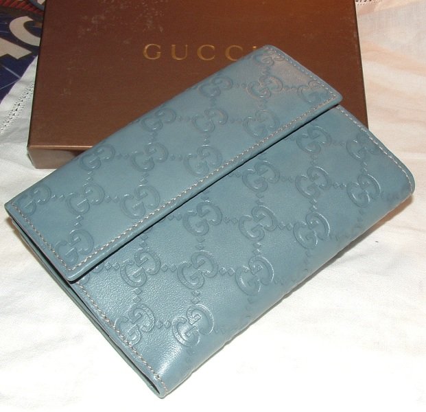 Authentic Gucci Blue Guccisima Leather Wallet Brand NEW