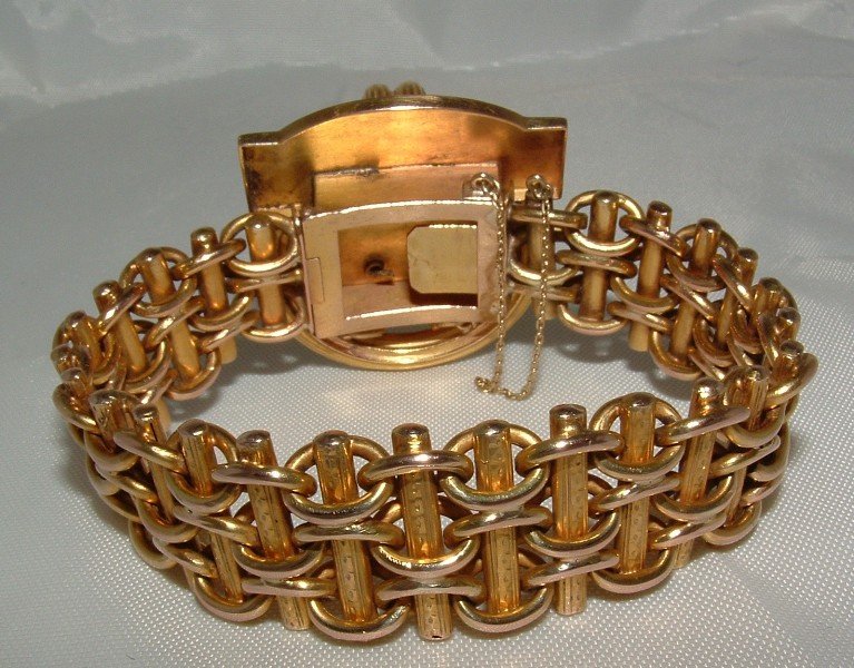 18K Gold Victorian Enamel Medallion Locket Bracelet