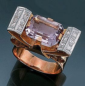 Art Deco 14K Yellow Gold Amethyst Diamond Ring