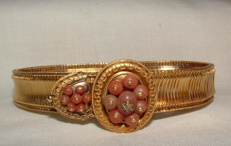 Victorian 18CT Gold Coral Etruscan Slide Bracelet