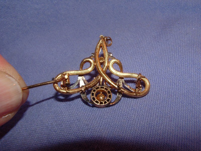 Art Nouveau 18K Gold Sapphire Diamond Brooch Pendant