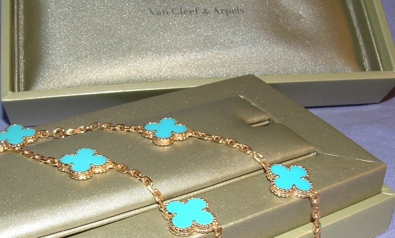 Auth Van Cleef Arpels 18K Turquoise Alhambra Bracelet