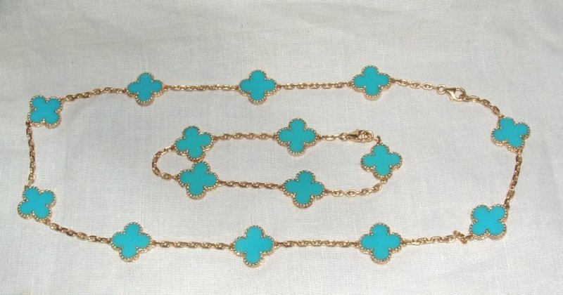 Auth Van Cleef Arpels 18K Turquoise Alhambra Bracelet