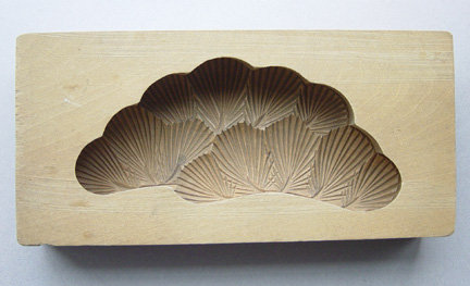 Kashigata, Wooden Sweet Mold, Pine (Matsu) Motif