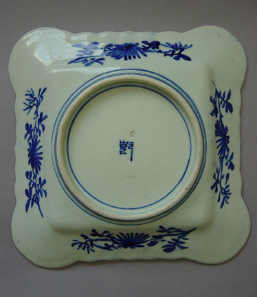 Imari Sometsuke Kakuzara, Square Blue-Green Imari Plate